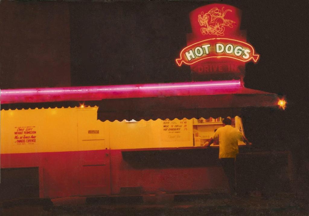 Taylor Brotders Hot Dog Stand